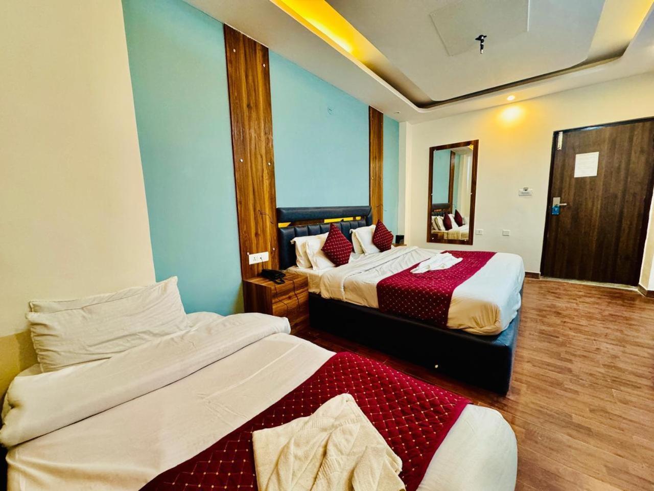 Royal Majestic View Point Lodge Manāli Εξωτερικό φωτογραφία