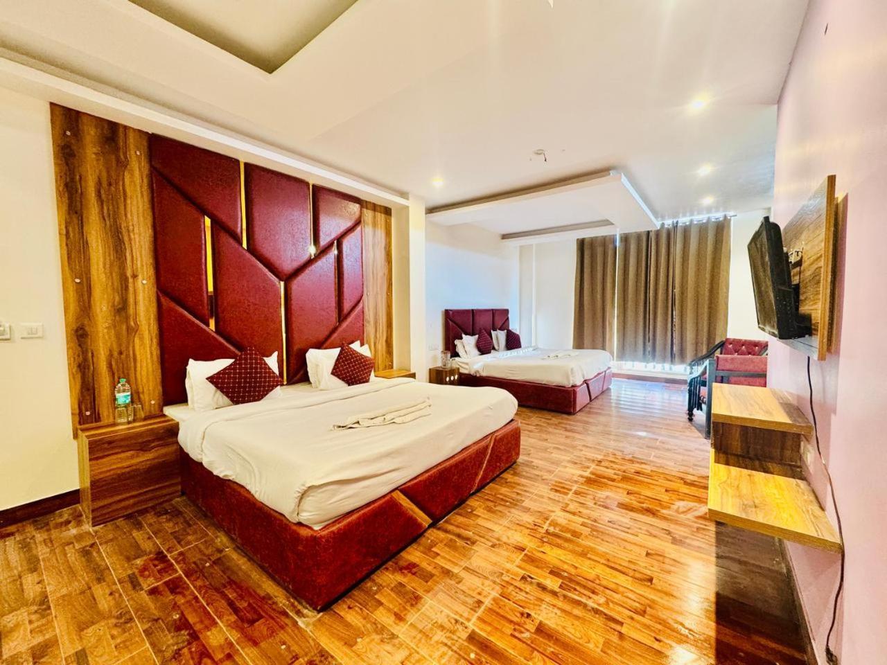 Royal Majestic View Point Lodge Manāli Εξωτερικό φωτογραφία